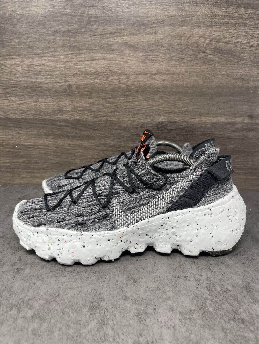 Nike Space Hippie 04 Iron Grey Size 9.5 Mens Crater Foam Sneakers CZ6398-002